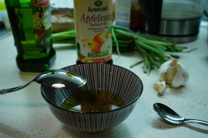 Das Salatdressing ist auch vegan möglich